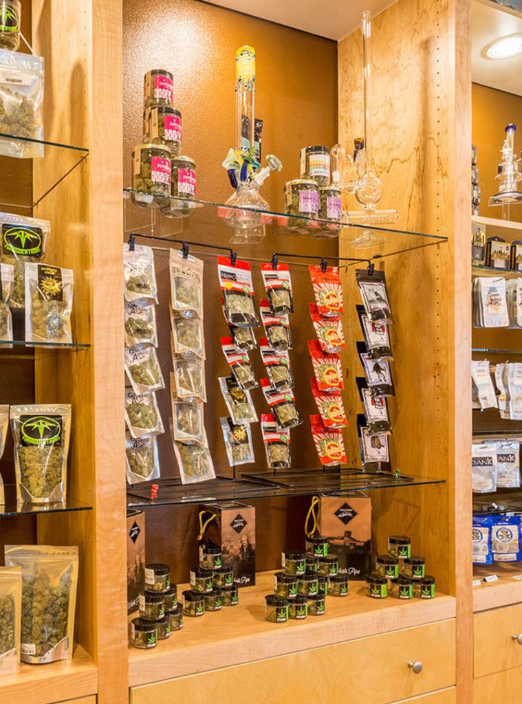 Distributore automatico cannabis legale a Milano